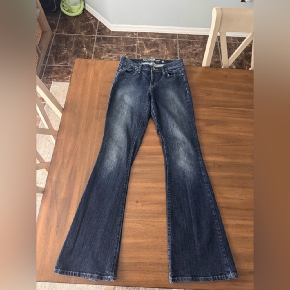 Guess Los Angeles Women's Blue Flared Jeans 28